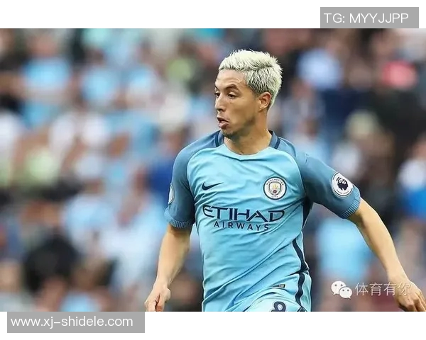 男生发型灵感来自足球明星的时尚潮流与个性展现